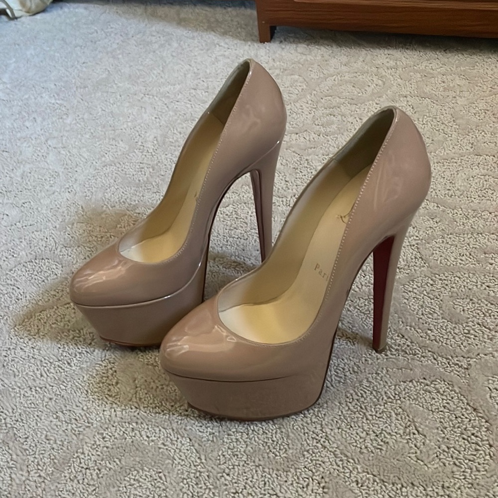 Perfect condition Louboutin platform heels